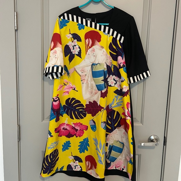 Dress Japanese theme - Picture 1 of 3